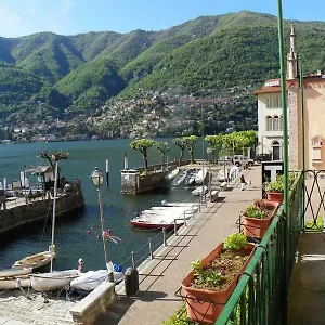 Tornoallariva Bed & Breakfast Torno